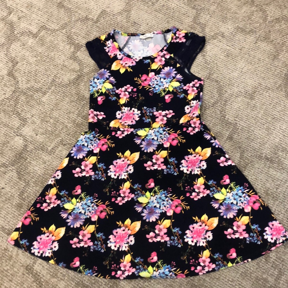 Picnic Premium Navy Floral Dress Girls Sz XL